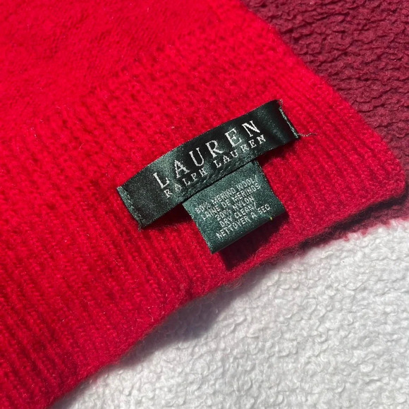 Lauren Ralph Lauren American Flag red scarf beanie cap skully set - Picture 5 of 6